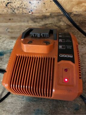 Ridgid Rapid Max Battery Charger With 14.4V Battery